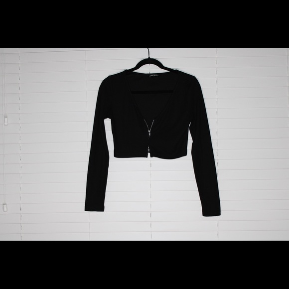 Red and Black Shein Crop Tops with Adjustable Zippers. - Picture 2 of 2